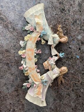 Pastel Angel Welcome Wall Sculpture - Multicolor